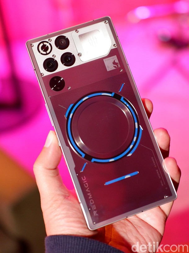 Review Redmagic 11 Pro: Gaming Makin Dingin Pakai Liquid Cooling