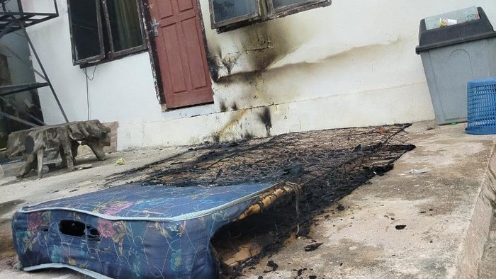 Remaja di Kendari bakar perabot rumah karena tidak dibelikan motor.