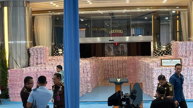 Tumpukan uang rampasan negara yang dipamerkan Kejagung (Rumondang/detikcom)