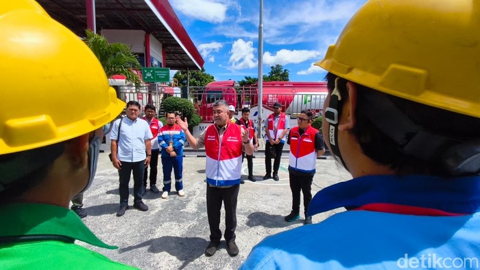 Wadirut Pertamina Patra Niaga Cek Kesiapan IT Bitung untuk Nataru