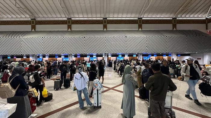 Arus Nataru di Bandara Juanda Ramai, 430 Ribu Penumpang Dilayani di 10 Hari