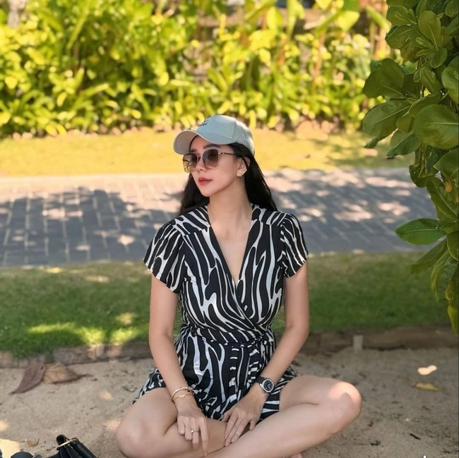 Aura Kasih Berjuang Sendiri Hidupi Anak, Eks Suami Entah ke Mana