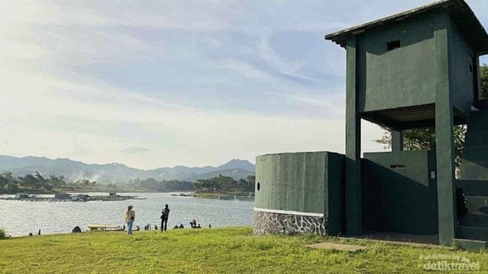 Danau Bunker Batujajar di Bandung, Bisa Jadi Pilihan Libur Nataru