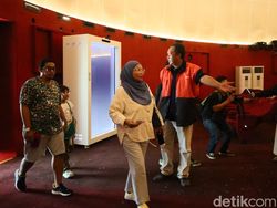 Di Bawah Kubah Bintang, Planetarium TIM Kembali Menyala