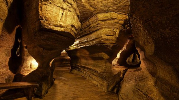 Gua Bonnechere, Kanada