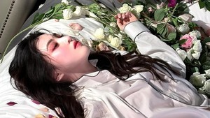 Han So Hee memerankan Mi Seon dalam film Project Y. (Foto: dok. Instagram @xeesoxee)