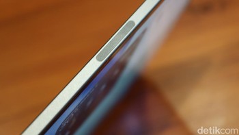 Magnetic untuk menempelkan Apple Pencil Foto: Adi Fida Rahman/detikINET