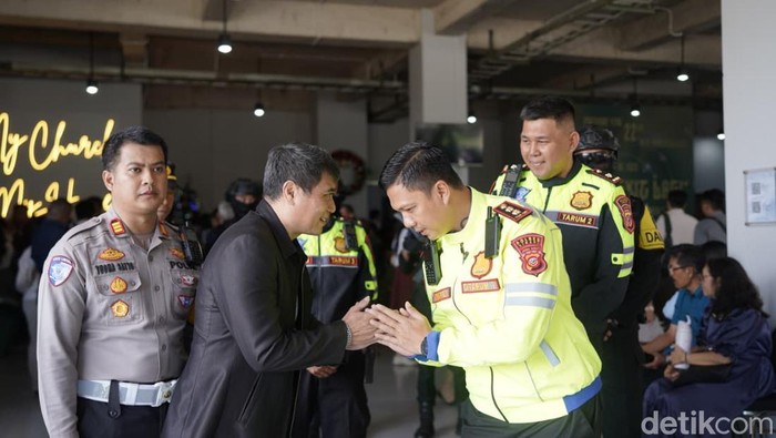 Personel Siaga di Gereja, Polisi Jamin Keamanan Natal di Cimahi-KBB