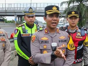 Lalin Padat, Rest Area Km 57 Tol Jakarta-Cikampek Diberlakukan Buka Tutup