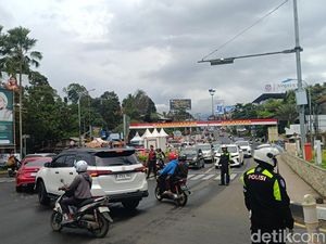 One Way ke Puncak Bogor Berakhir, Lalin di Simpang Gadog Padat