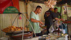 Yuk Nikmati Kuliner Lontong Balap saat Liburan di Surabaya