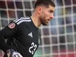 Luca Zidane tampil di Piala Afrika 2025 bersama Aljazair. Kiper Granada itu adalah anak Zinedine Zidane yang merupakan ikon sepakbola Prancis. Darah Afrika mengalir dari sang kakek. Foto: DeFodi Images via Getty Images/DeFodi Images