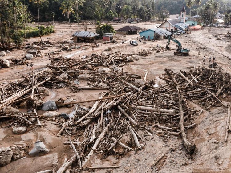 Pascabencana, Sampah Kayu Jadi Material Pemulihan Wilayah Terdampak