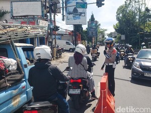 Wisatawan Mulai Ramaikan Kawasan Lembang di Hari Natal