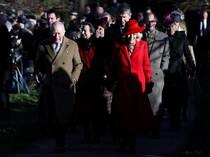 Raja Charles dan Keluarga Hadiri Ibadah Natal di Sandringham