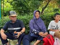 Nenek-Kakek Ini Ajak Cucu Wisata Murah Meriah ke Ragunan Saat Libur Natal