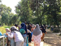 Libur Natal, Pengunjung Ragunan Tembus 28.876 Orang Siang Ini