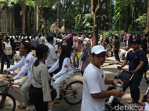 Video: Libur Natal, Ragunan Dipadati Puluhan Ribu Pengunjung
