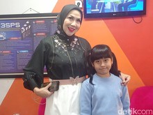 Vania Raih Medali Emas Usai 5 Kali Kalah, Venna Melinda: Saya Latih Mentalnya!