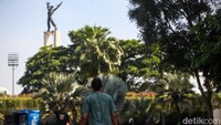 Lapangan Banteng pun kembali menjadi ruang publik favorit untuk berinteraksi dan beraktivitas sehat di tengah kota.
