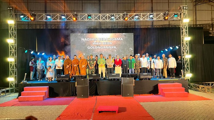 Natal, GKJW Lawang Gaungkan Pesan Damai di Keluarga dan Antarumat