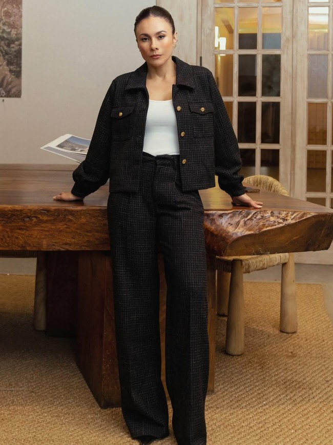 Versi Terbaik Wulan Guritno