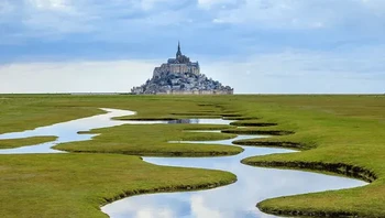 Ada spot di Mont St Michel yang secantik ini. Foto: ah5178 via Bored Panda