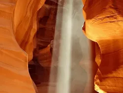 10 Tempat yang Mirip Hasil AI tapi Asli, Ada dari Indonesia