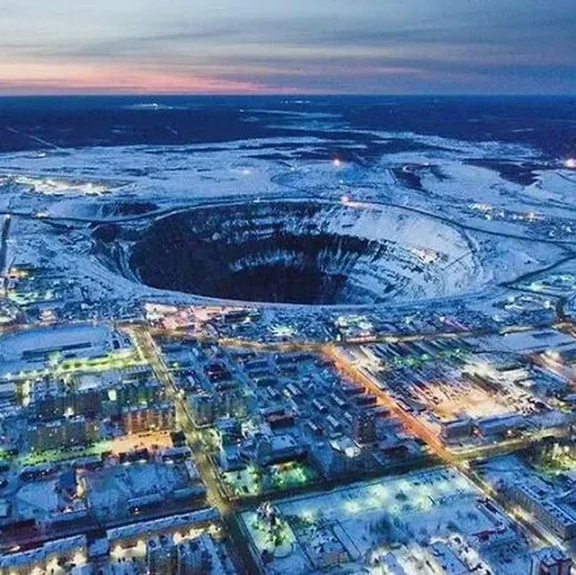 10 Tempat yang Mirip Hasil AI tapi Asli, Ada dari Indonesia