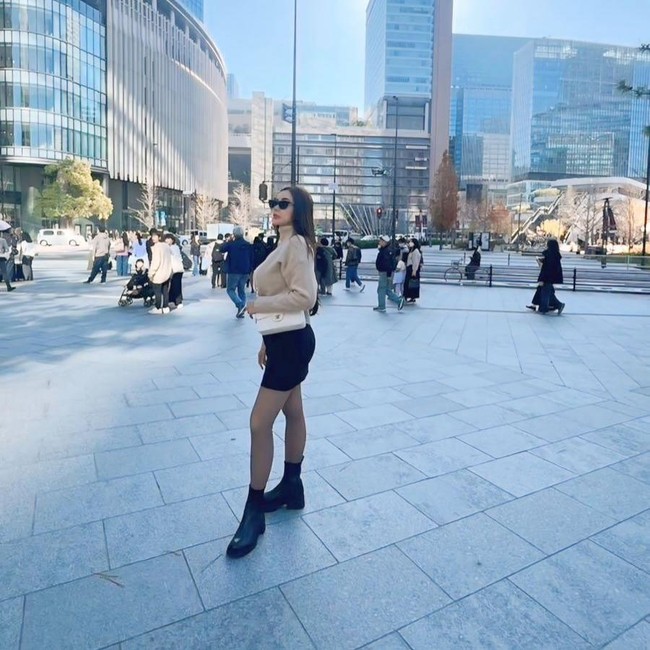 Aura Kasih Bikin Promo Bantu UMKM, Boleh Kirim Pantun!