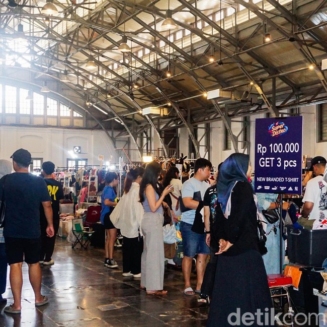 Berburu Preloved, Christmas Garage Sale Warnai Libur Natal di Pos Bloc