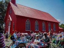 Bingkai Sepekan: Semarak Liburan Natal