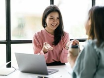 Kalender Jawa Rabu Legi 25 Maret 2026: Rupawan tapi Penakut