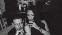 Netizen langsung ramai memberikan komentar dalam unggahan tersebut. gangster gak tuh, jelas akun etyrs***. don’t forget stay mamba & gengster, tutur akun ters****. gangster banget gak tuh yeee, kata akun lainnya. Foto: dok instagram Jennifer Coppen dan Justin Hubner