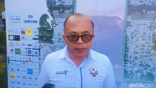 Ketua PHRI Karangasem I Wayan Kariasa.