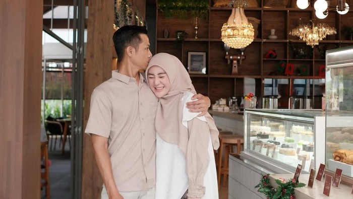 Larissa Chou