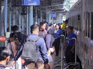 KA Tujuan Surabaya Jadi Terfavorit selama Libur Nataru