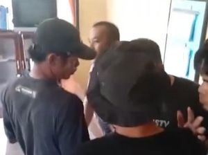 Amarah Warga Geruduk Kapolsek Binongko di Wakatobi gegara Diduga Pungli