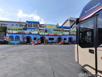 Rumah Minecraft Hadir di Terminal Purabaya, Siap Layani Penumpang Bus