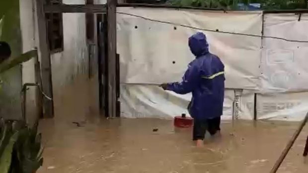 Tanggul jebol di Mangunharjo, Kecamatan Tugu, Kota Semarang, Jumat (26/12/2025).