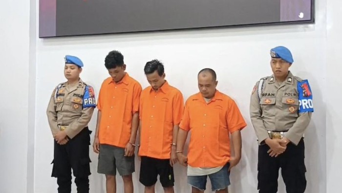 Tampang 3 Provokator Pembakar Polsek di Madina, Begini Modus Pelaku