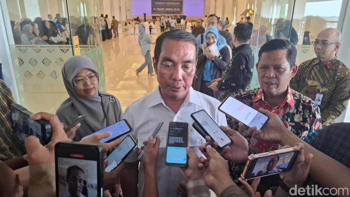 Wakil Ketua Komisi XI DPR RI Fauzi Amro