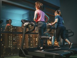 Olahraga Malam Sambil Menunggu Sahur, Amankah? Ini Kata Dokter Jantung