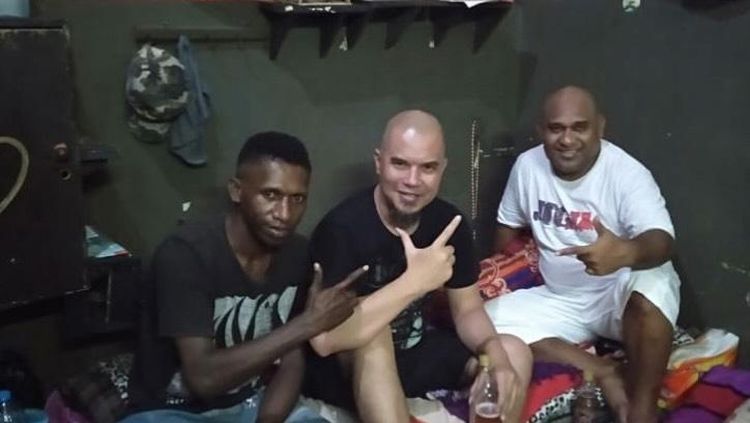 Ahmad Dhani Pamer Foto saat Dipenjara di Cipinang