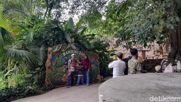 Bandung Zoo Bandung Zoo