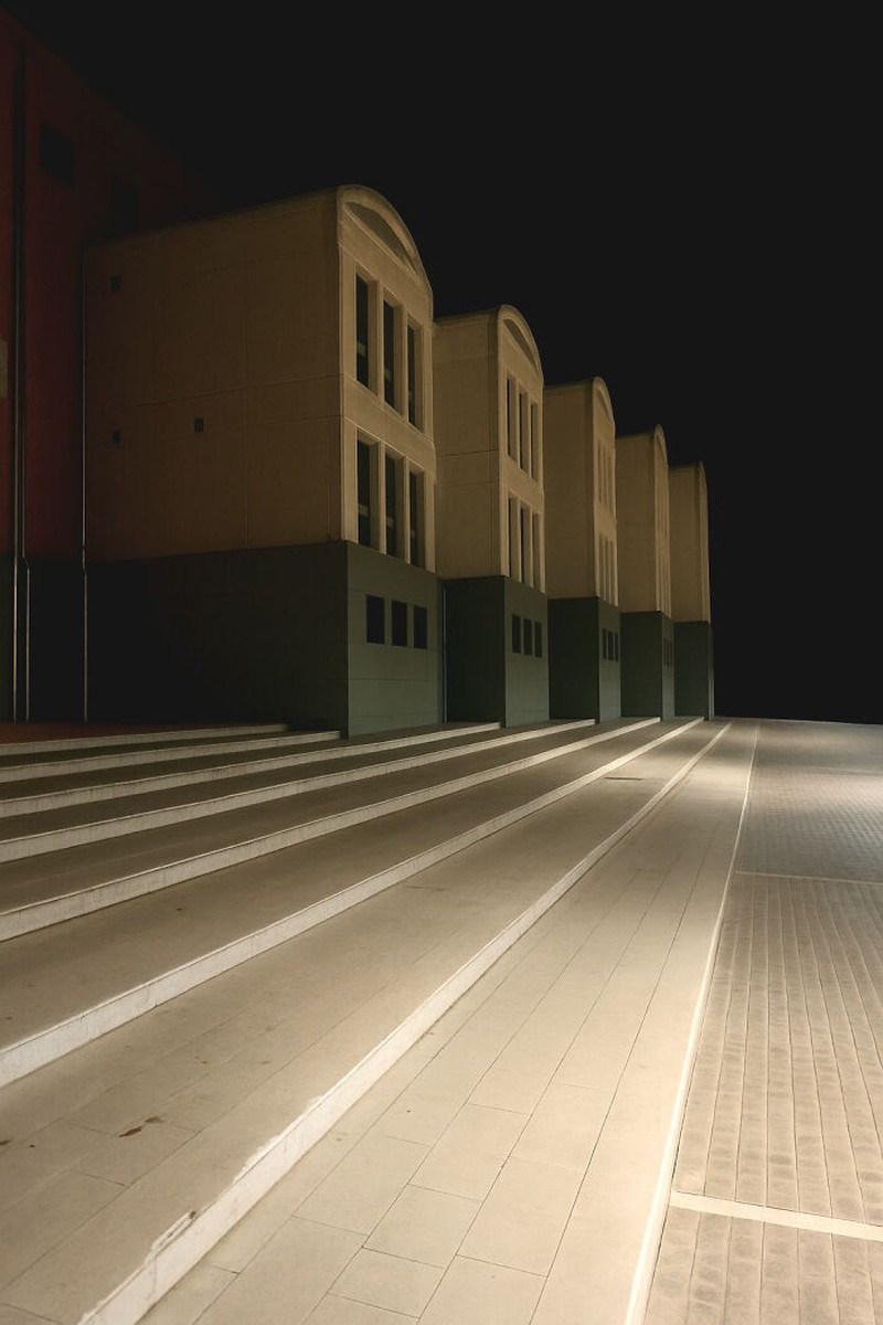 Foto-foto yang terasa menyeramkan.