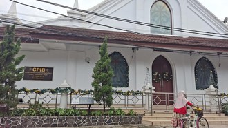 Mengapa di Depok Lama Berdiri Banyak Gereja?