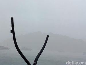 BMKG Peringatkan Gelombang Tinggi di Labuan Bajo sampai 31 Desember