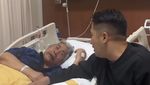 Momen Irfan Hakim Jenguk Jaja Mihardja di RS