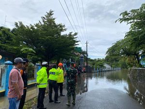 Genangan Surut, Akses Menuju Pantai Baron Gunungkidul Kembali Normal